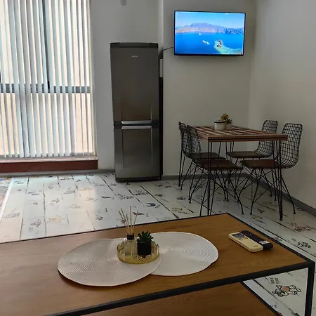 2 Bedrooms Apartment. * 普罗夫迪夫