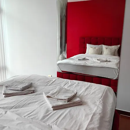 2 Bedrooms Apartment. 普罗夫迪夫