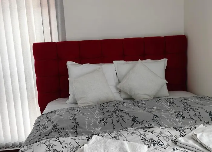 2 Bedrooms Apartment. Lejlighed